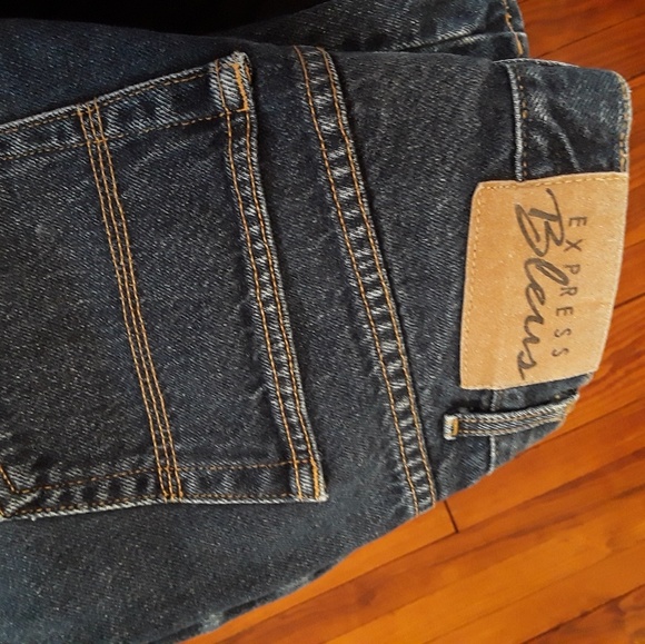 Express Blues Ladies Jeans - Picture 4 of 5